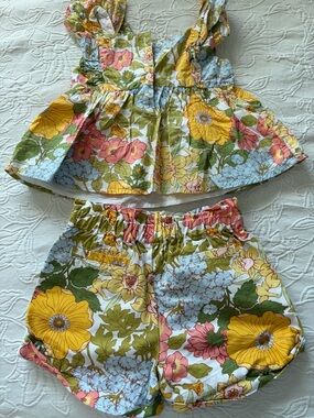 Janie and Jack girls 2T Floral Two-Piece Set in Yellow, Pink & Blue